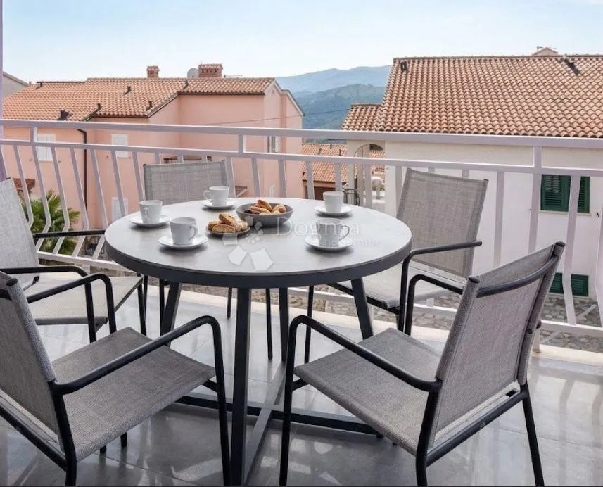 spektakularna investicijska prilika dva apartmana - slika 9