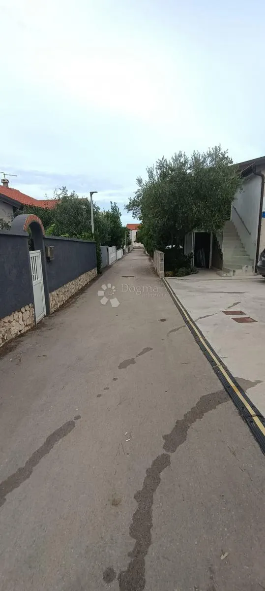 kuća na južnoj strani otoka vira - slika 2