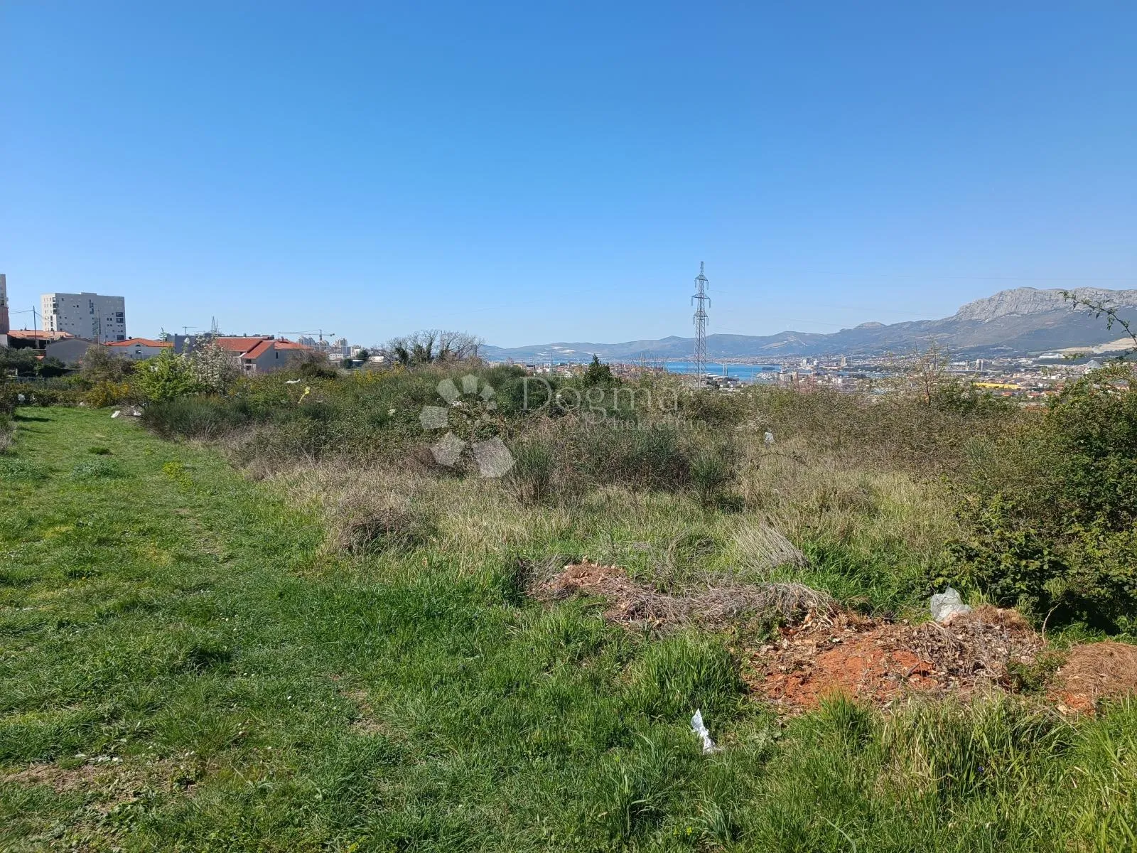 građevinsko zemljište kila (7330 m2), split - slika 1