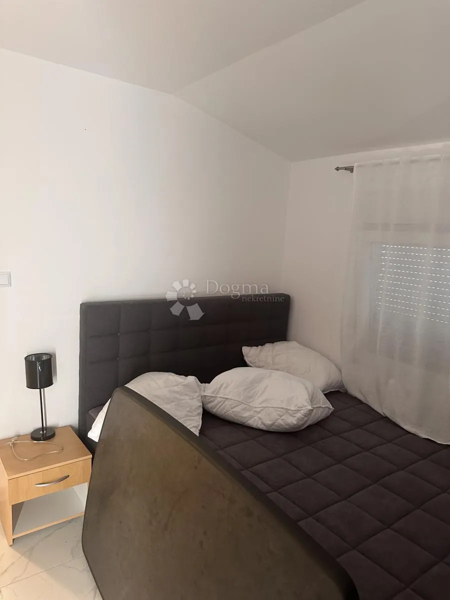 vir kuća sa 8 apartmana uhodana u posao sa turizmom - slika 33
