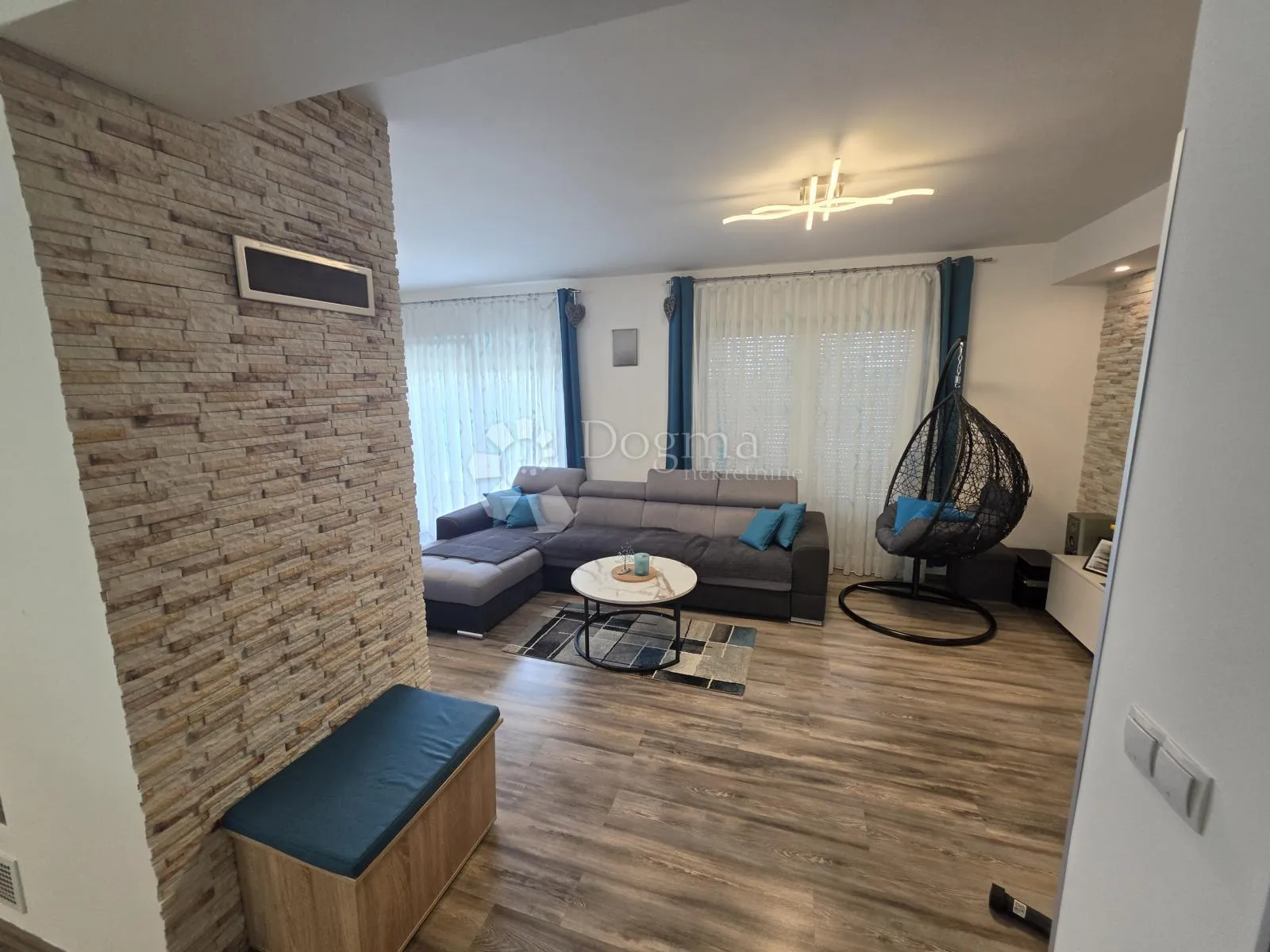 kuća s panoramskim pogledom između zaboka i krapine! - slika 3