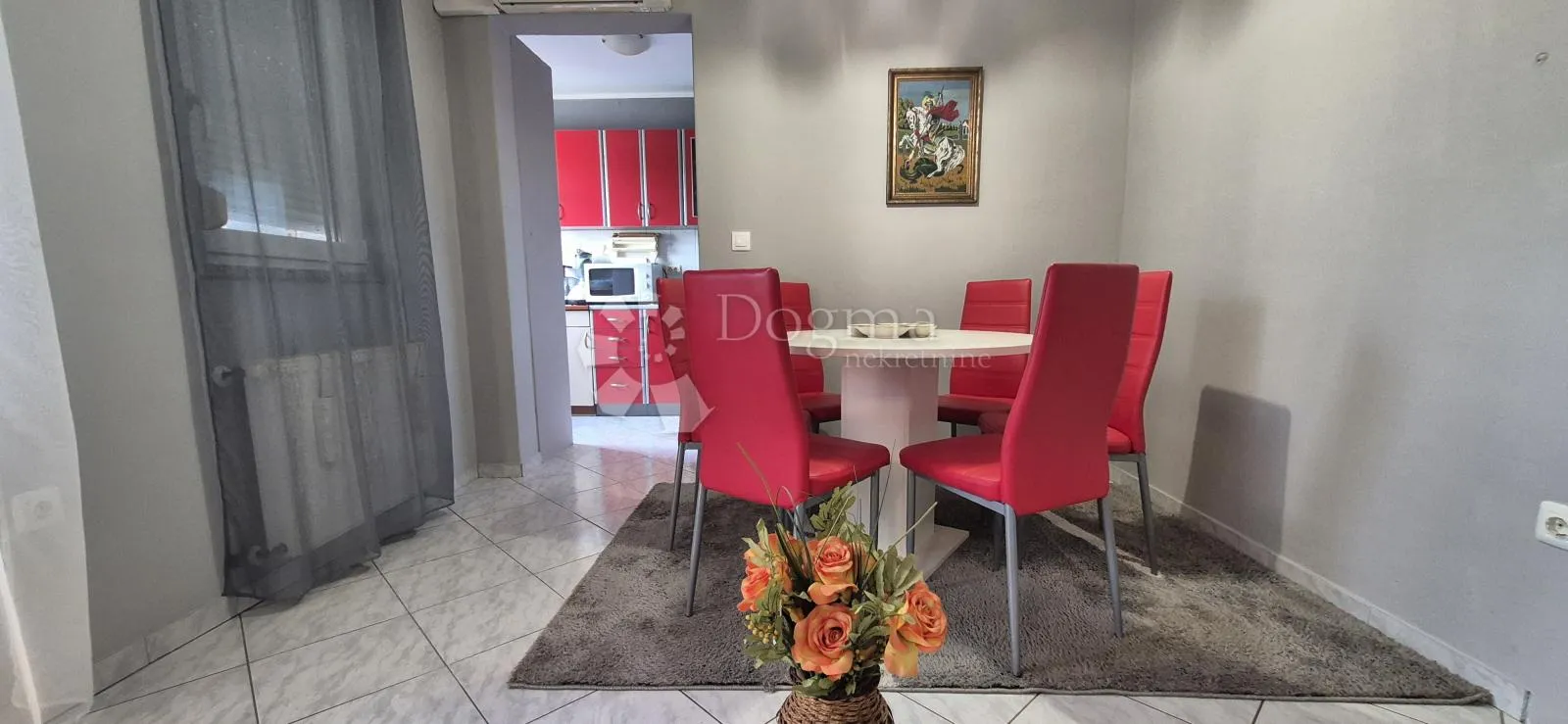 kuća sa 2 stana i bazenom - slika 118