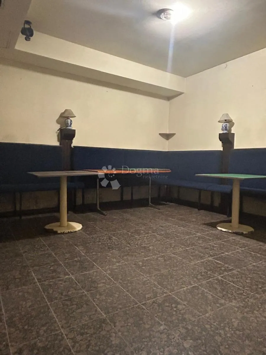 poslovni prostor na top lokaciji - knežija - slika 6