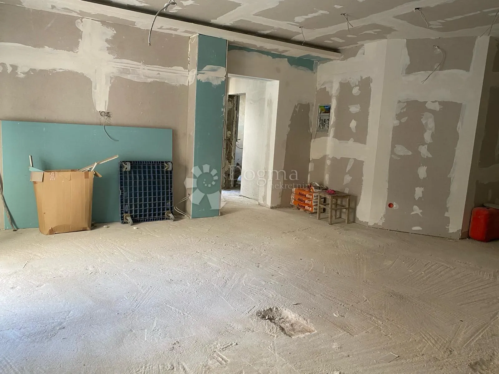 apartman u murteru - atraktivan lokacija - slika 13