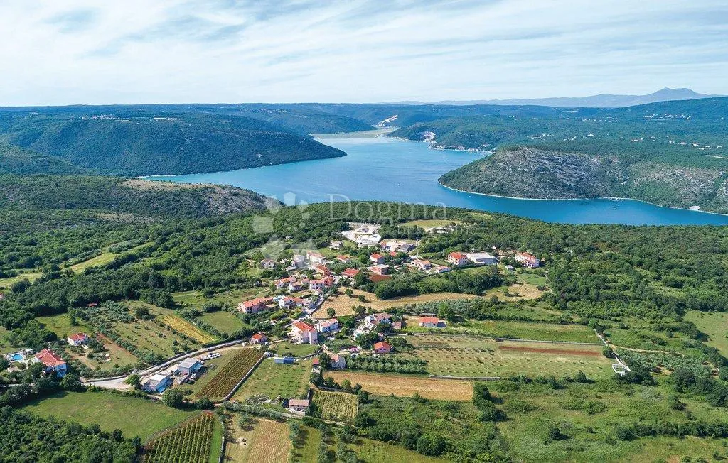 kamena kuća na šarmantnom imanju - slika 26