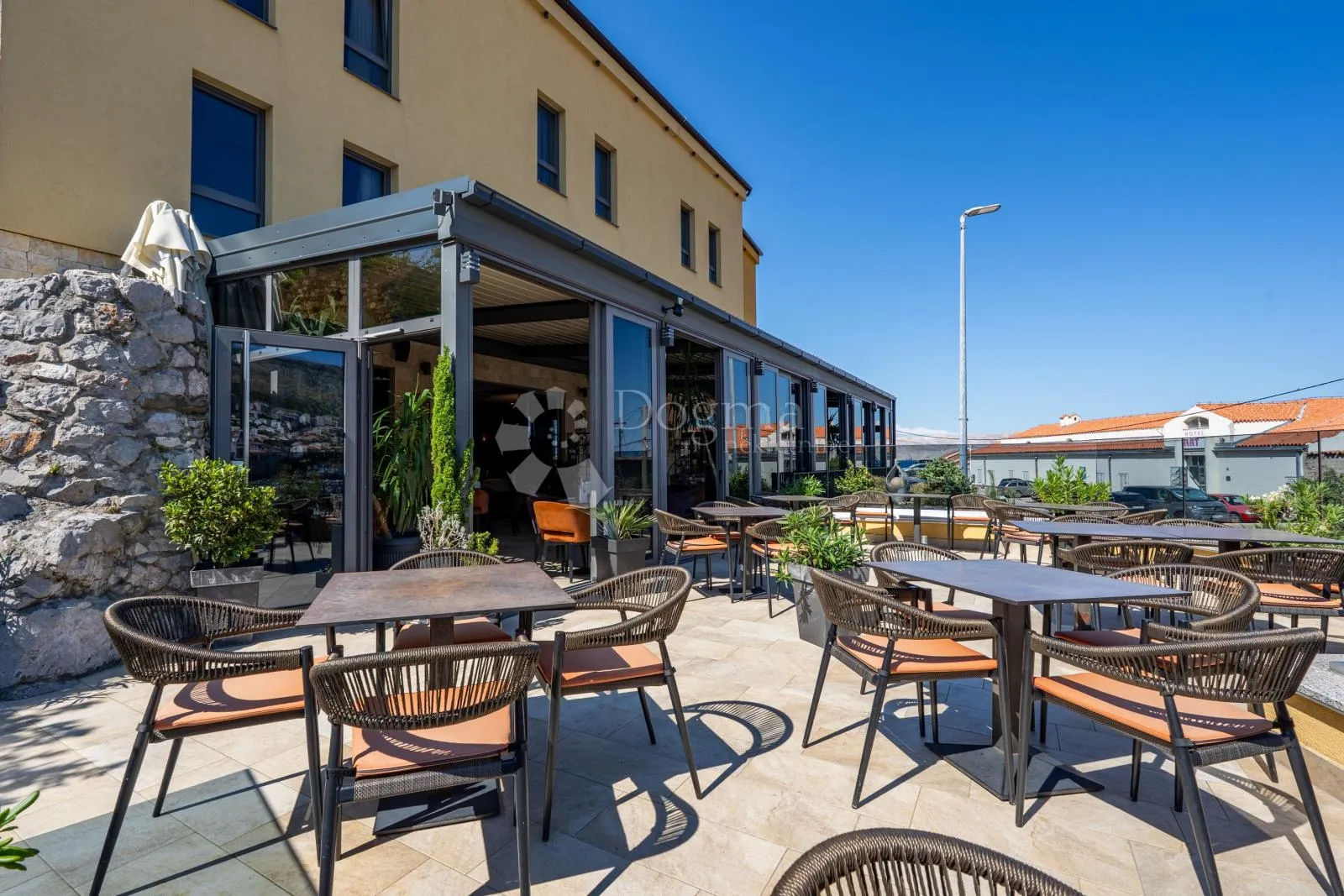 hotelski dragulj u srcu mediterana - slika 3