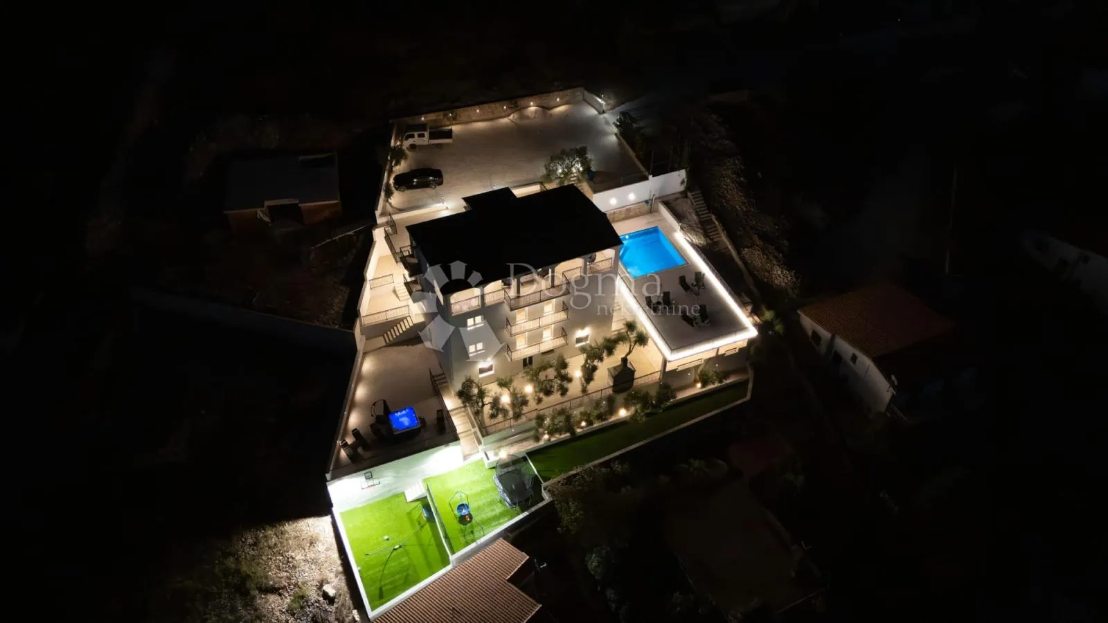 sevid -prostrana villa 50m od mora s top pogledom - slika 2