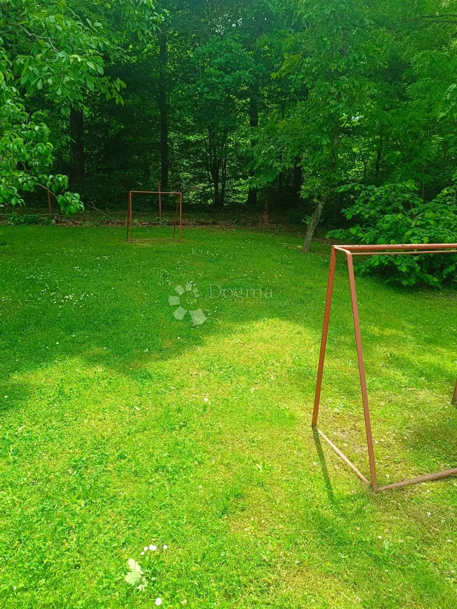kuća u prirodi - slika 5
