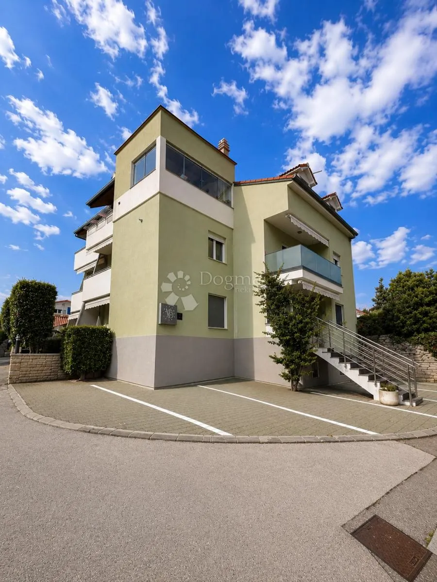 prestižna adresa punta skala (petrčane) 70 m od mora, renoviran stan 77m2 - slika 34