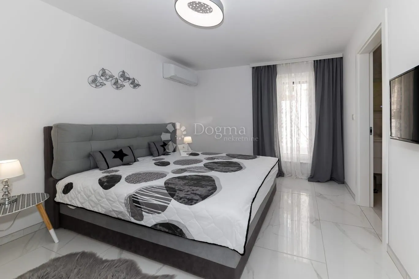 luksuzna novogradnja crikvenica 30m od mora - slika 24