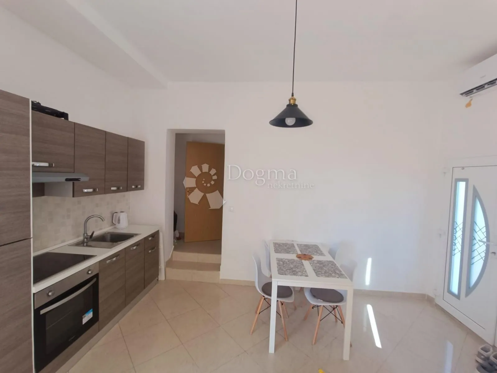 apartman 46 m² s balkonom i terasom – palit, rab - slika 7
