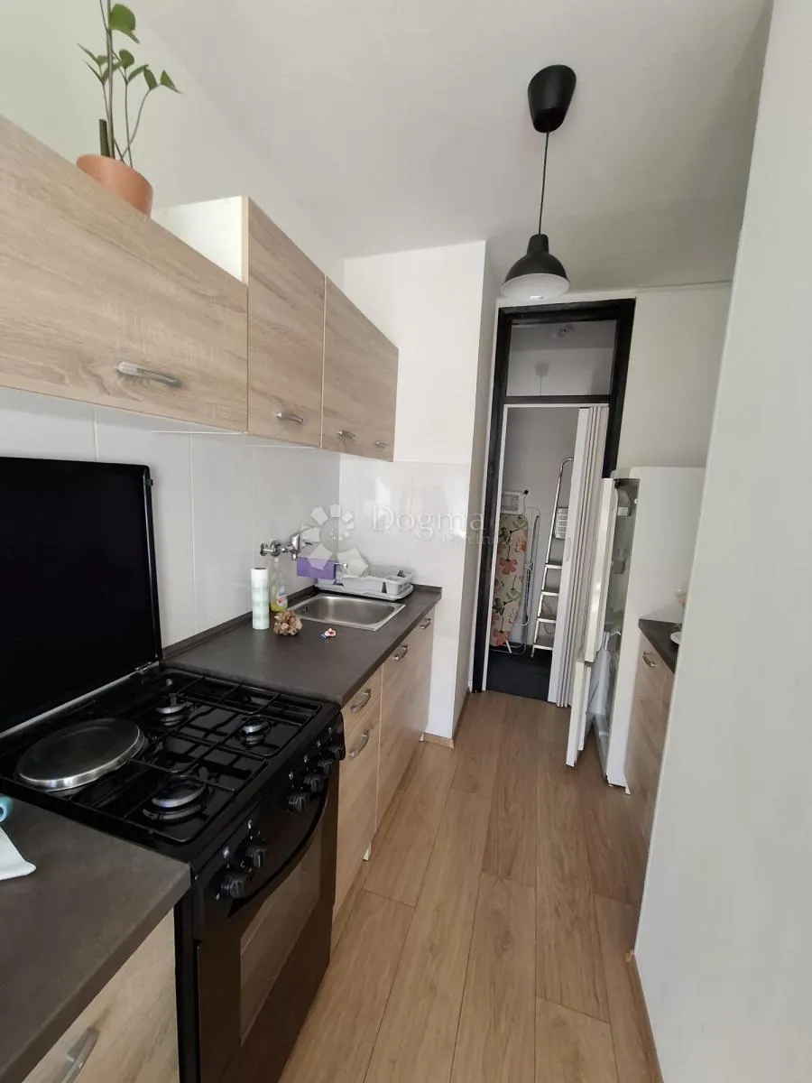 adaptiran 1s+db stan s balkonom u zaprešiću - slika 7