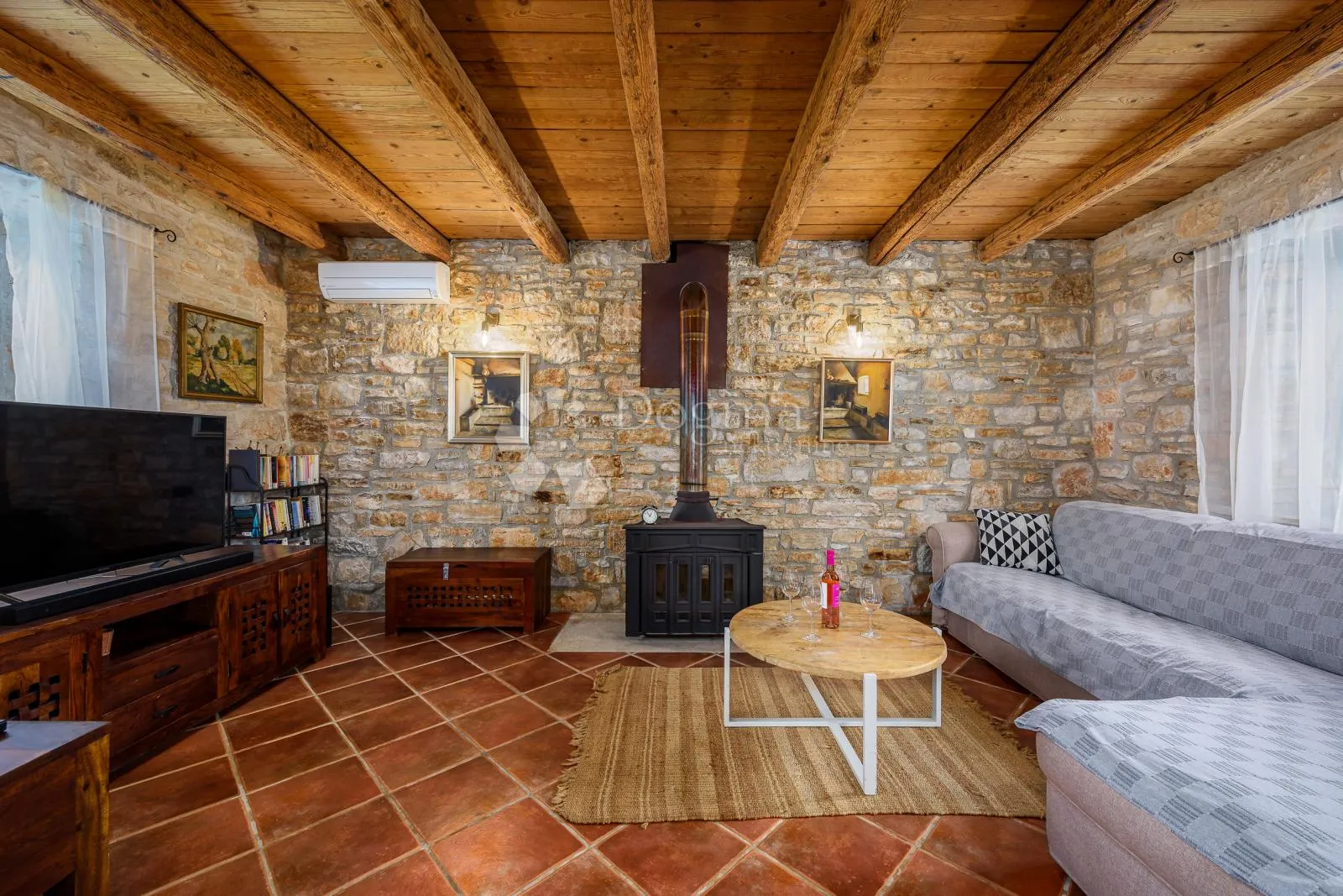 prekrasna kamena vila u okolici poreča s 3 spavaće sobe - slika 26