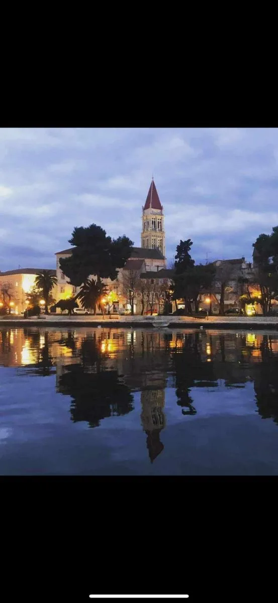 fantastična lokacija, dvojna kuća sa 3 apartmana samo 250 metara do plažena - slika 42