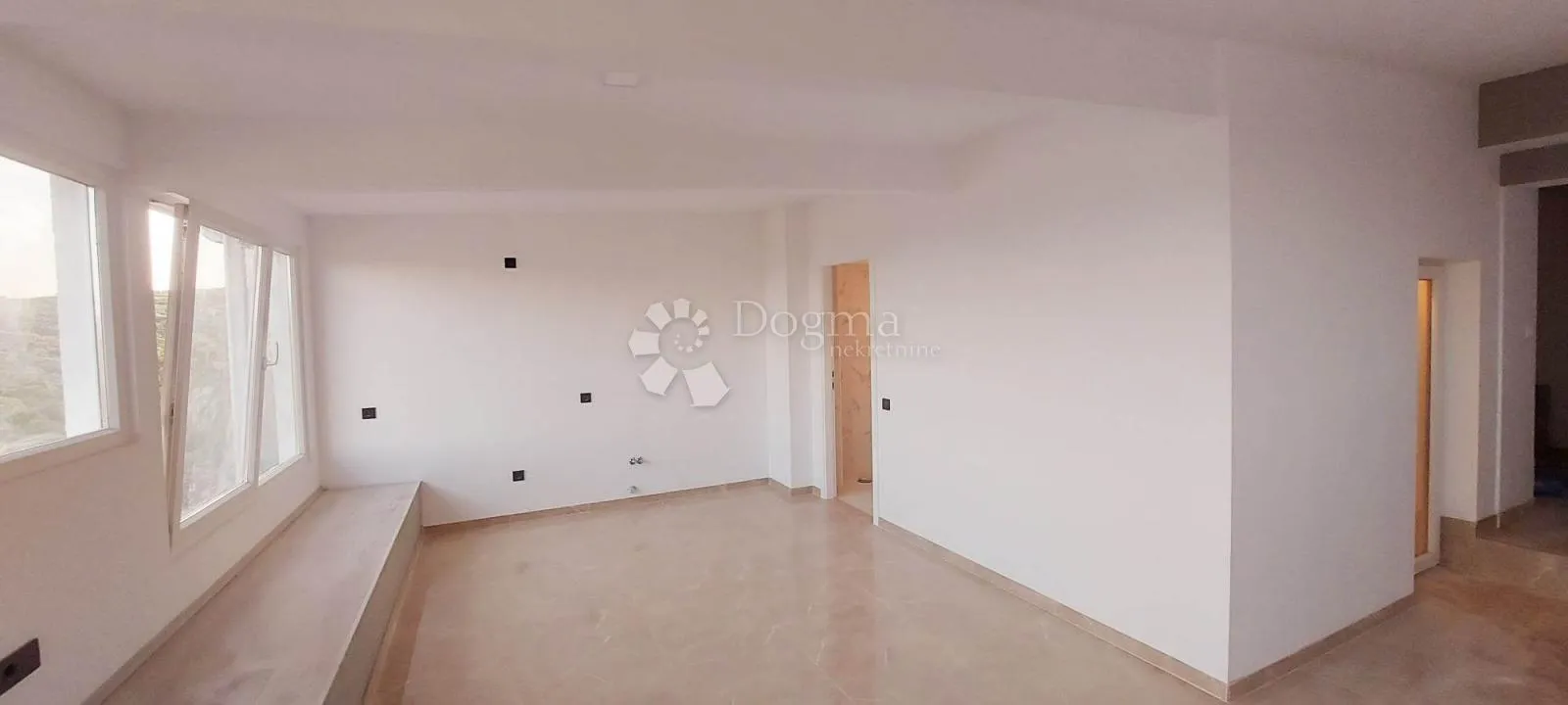 apartman s predivnim pogledom na more - slika 5