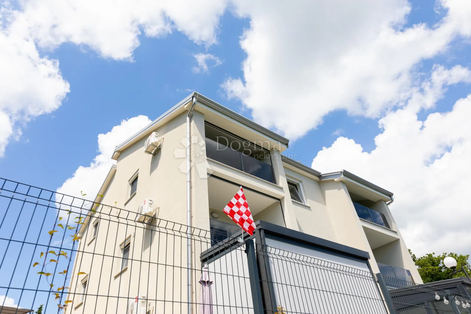 super apartman blizu čižića - slika 34