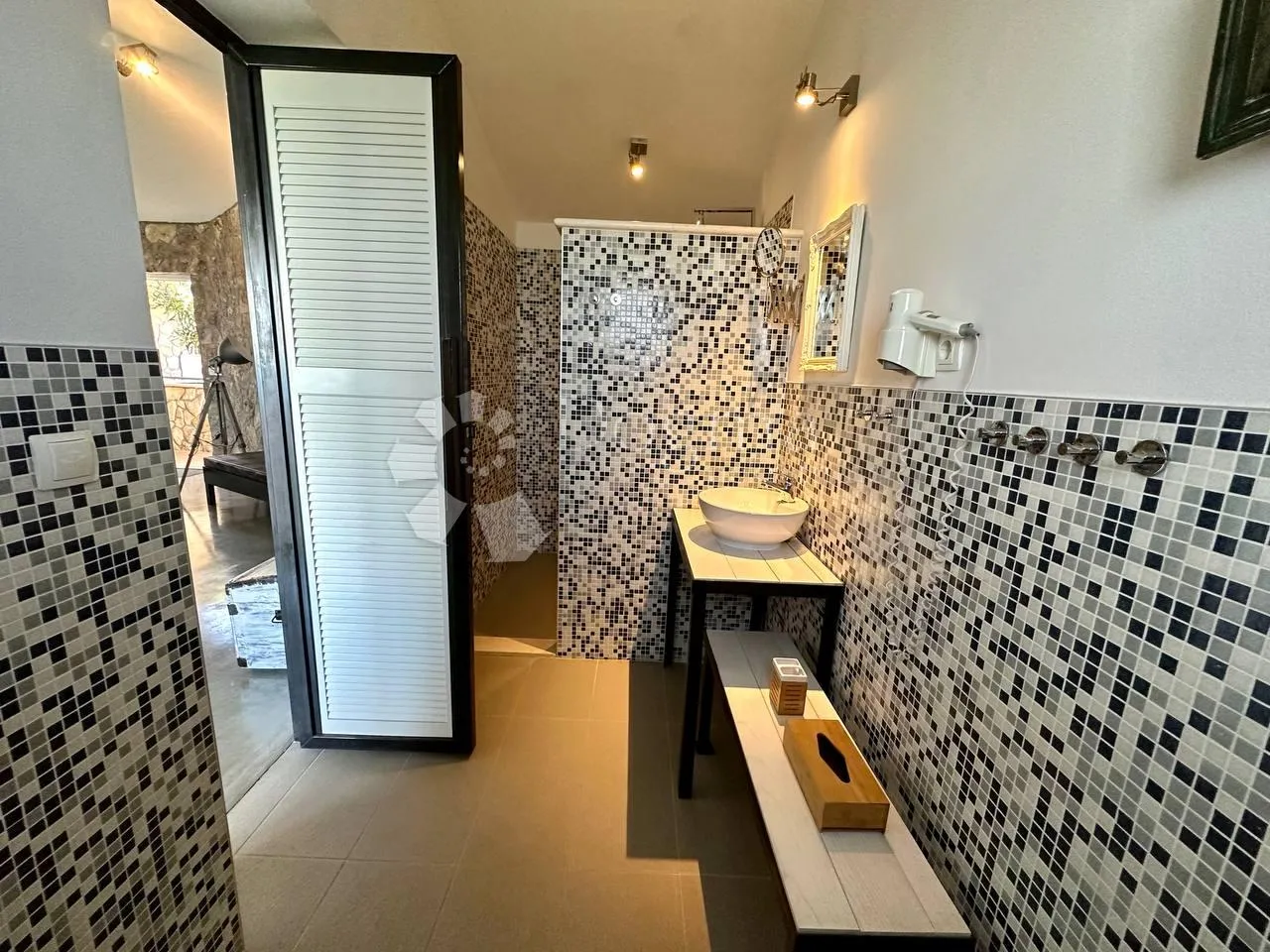 ekskluzivno! 3d tour! apartmanska kuća 700 m od mora - slika 11