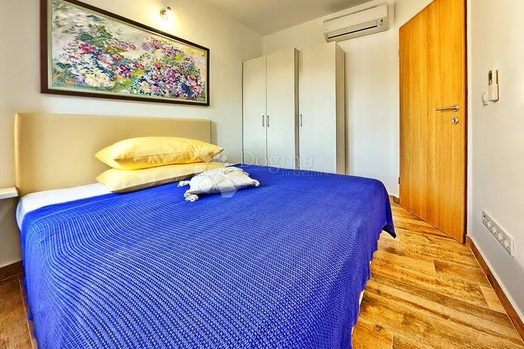 predivna villa blizu mora - slika 20