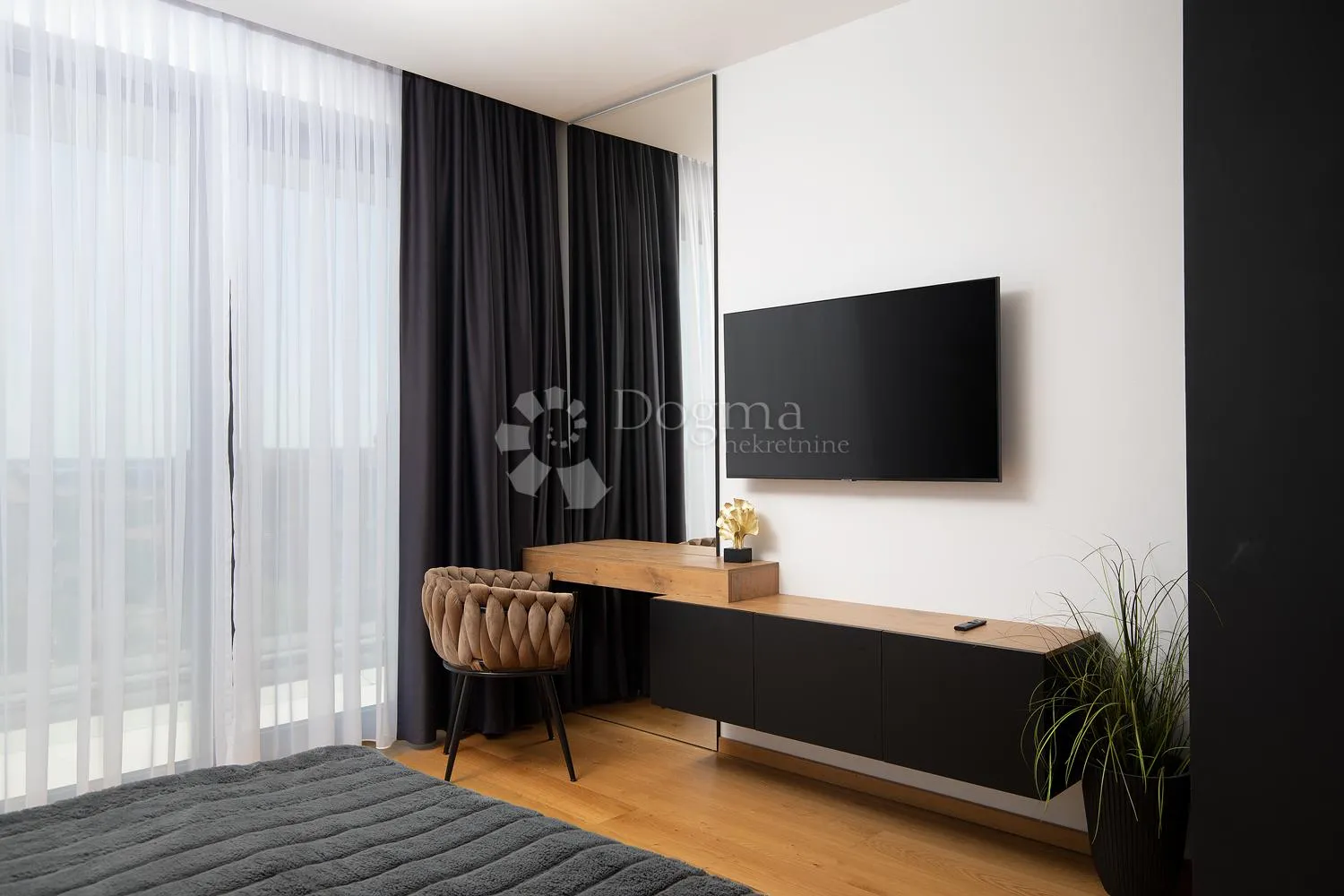 luksuz s infinity bazenom, wellnessom i pogledom na more! - slika 34