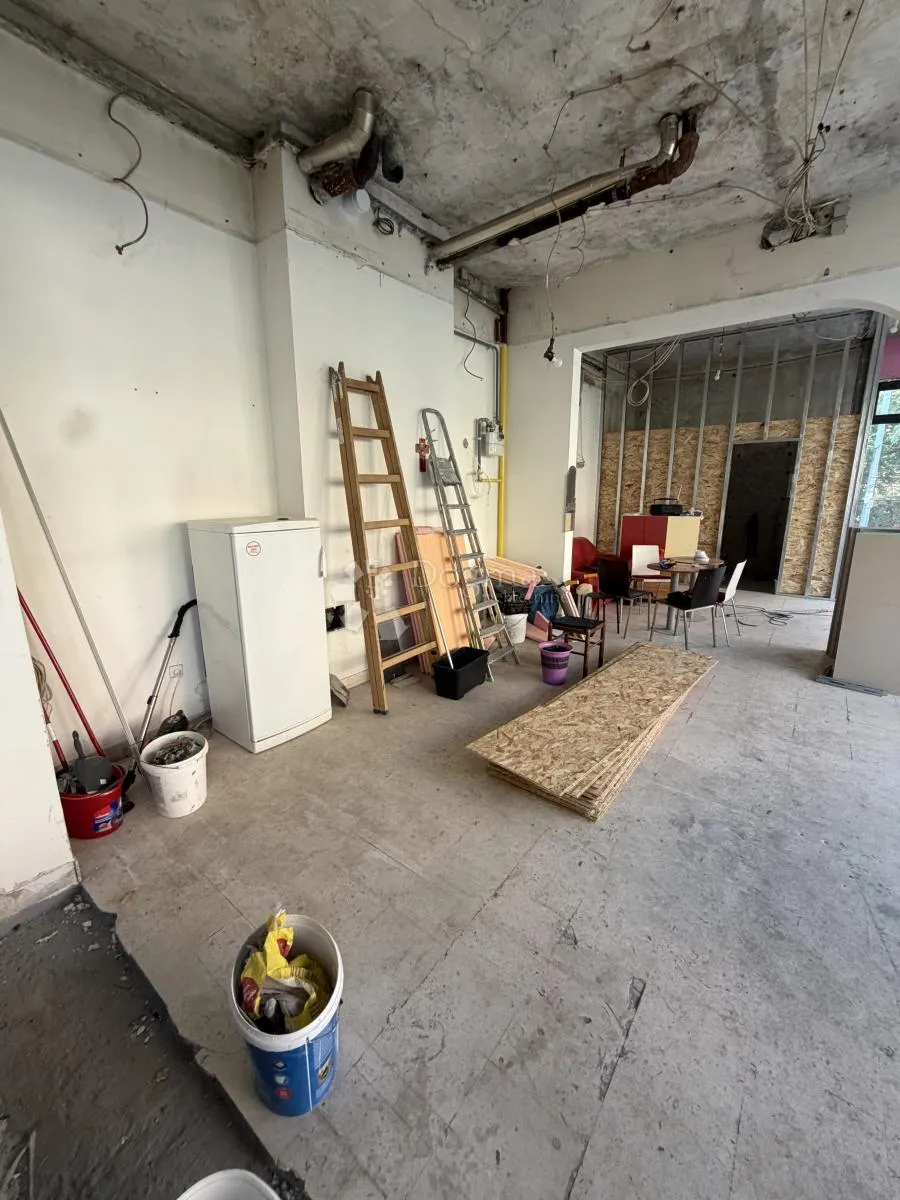 maksimir | poslovni prostor 70 m² s velikim izlogom - slika 2