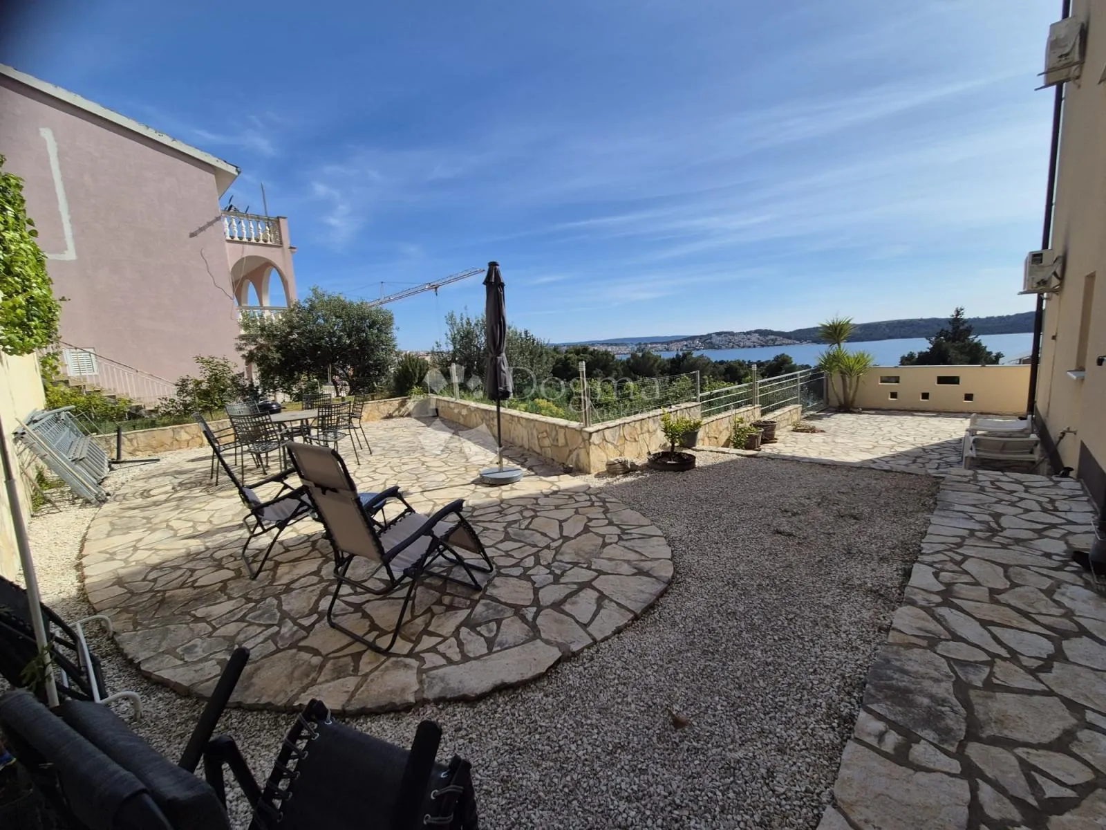 ekskluzivan stan sa privatnom terasom125m2, samo 150 metara do plaže - slika 29
