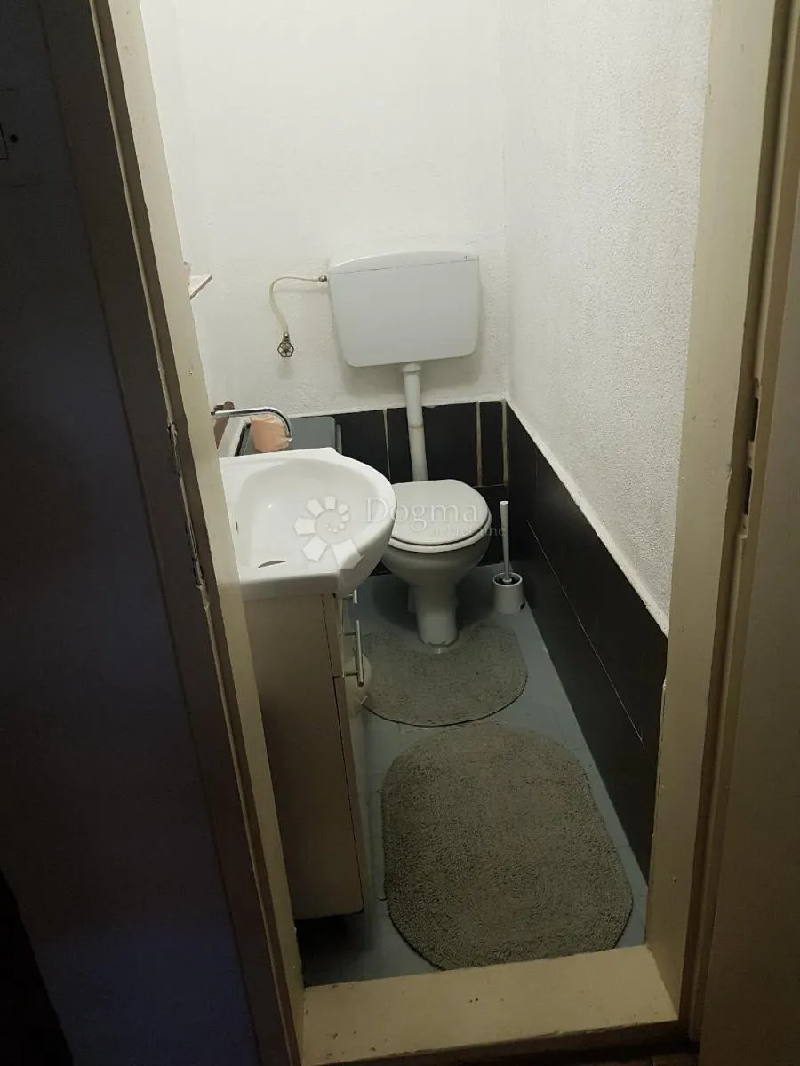 kuća sarvaš 280 m² – idealna za obitelj ili investiciju - slika 19