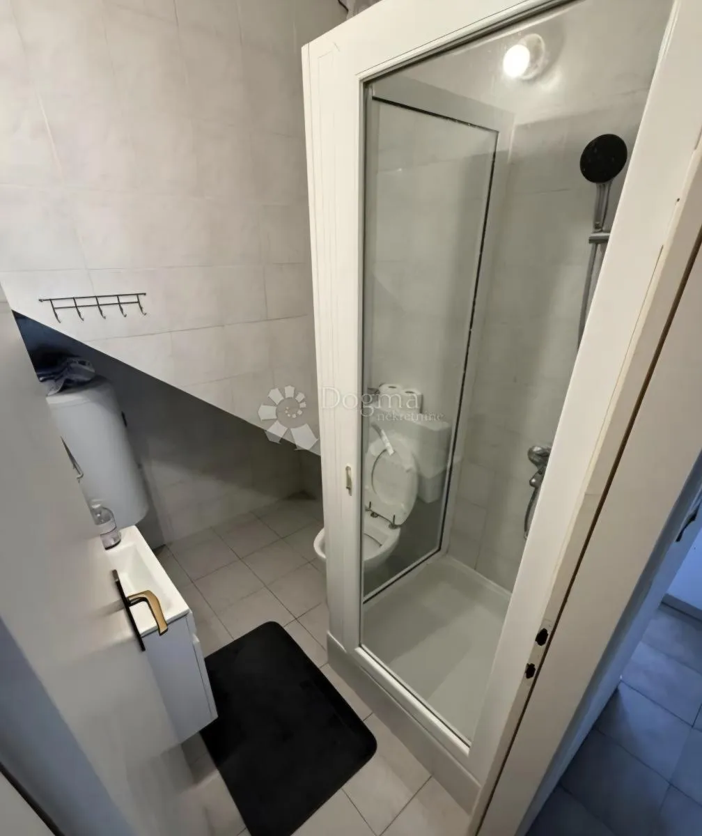 kuća sa dva apartmana, vela luka - slika 3