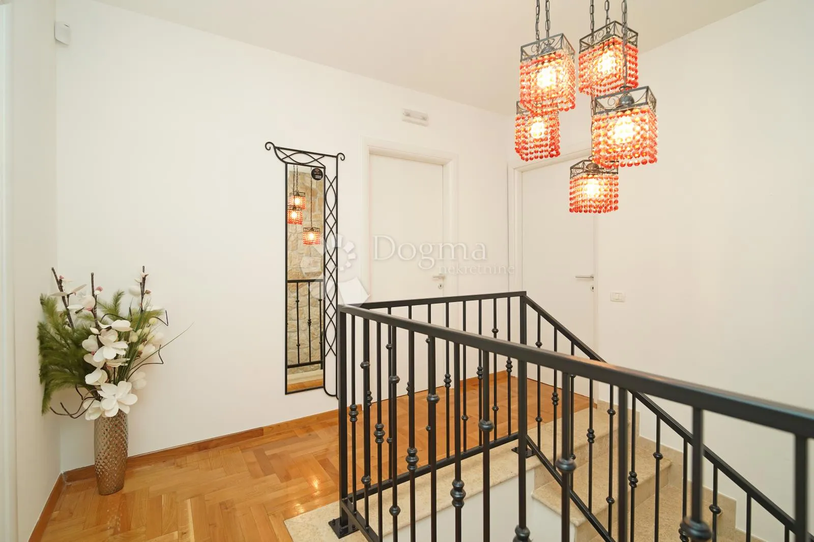 šarmantna moderna istarska villa - slika 23