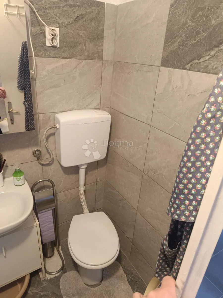 gornja dubrava kuća s 2 stana - slika 8