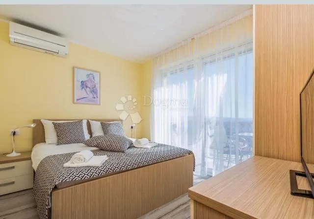 vaš novi dom uz božanstveni panoramski pogloed na more - slika 7