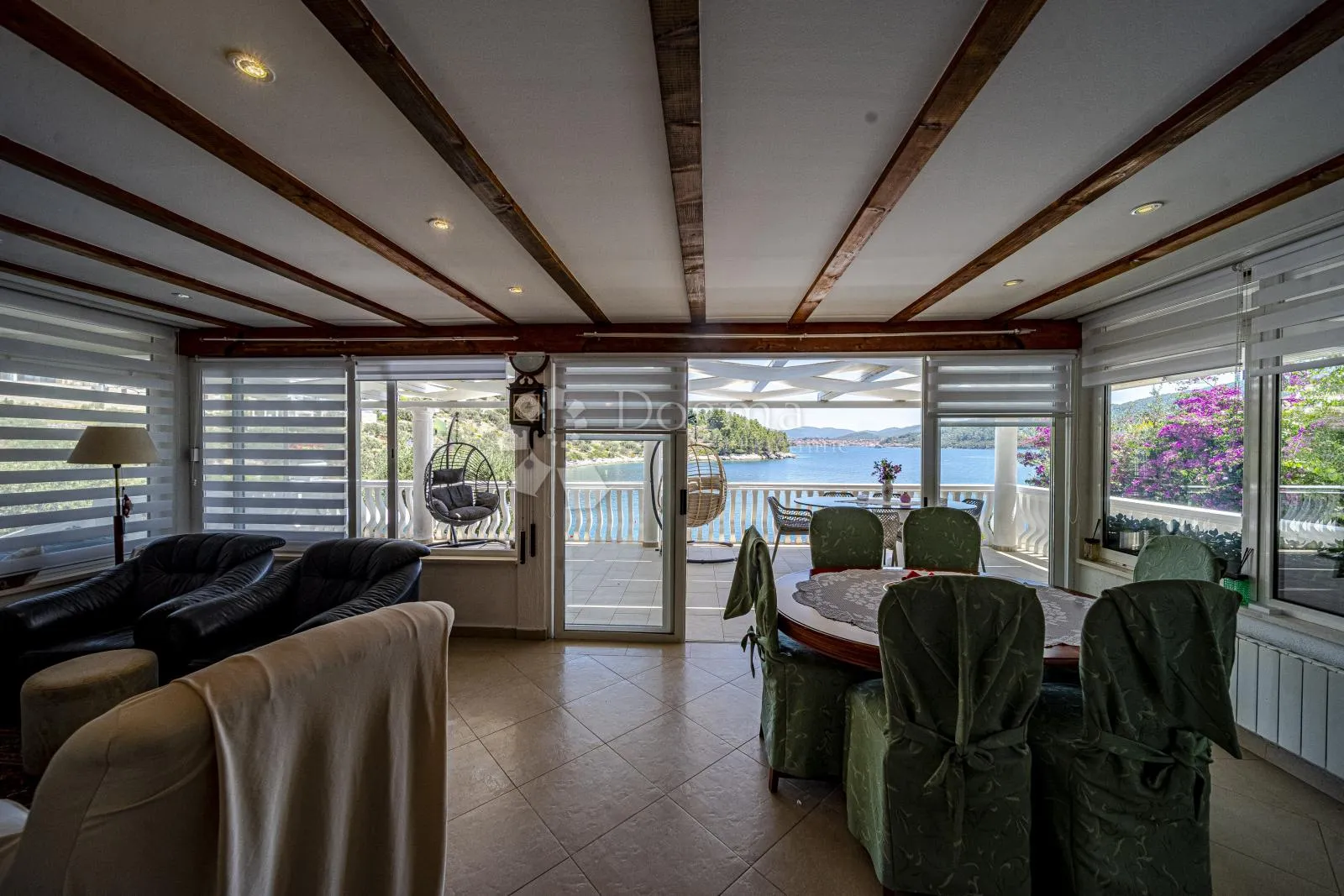 prvi red do mora: samoodrživa apartmanska vila s uhodanim poslovanjem – vela luka, korčula - slika 176