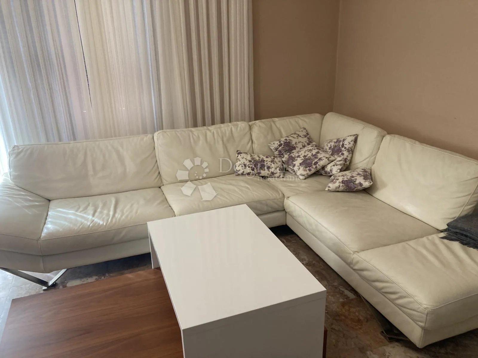 ražanj, apartmanska kuća prvi red do mora (3 stambene jedinice + studio apartman) - slika 7