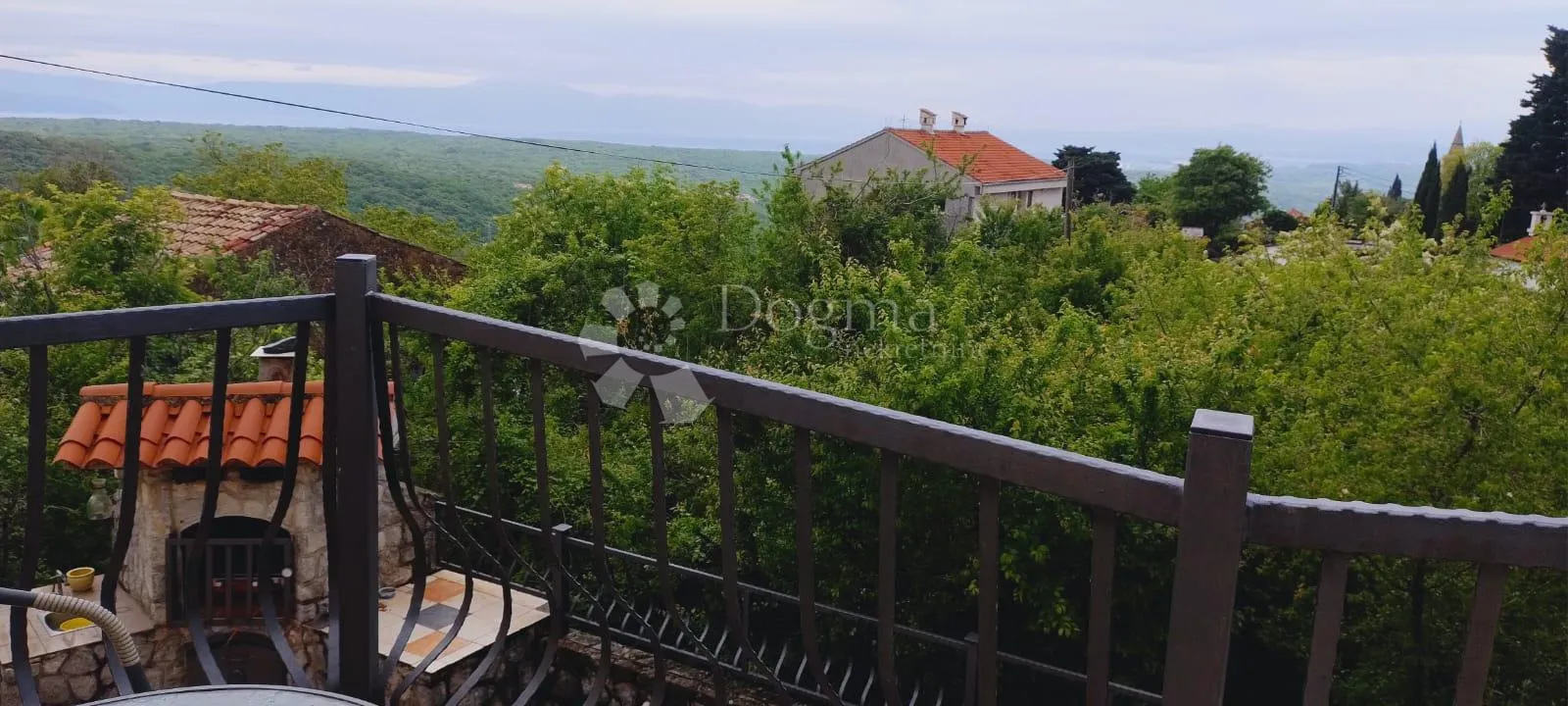 otok krk - kuća sa pogledom na more - slika 19