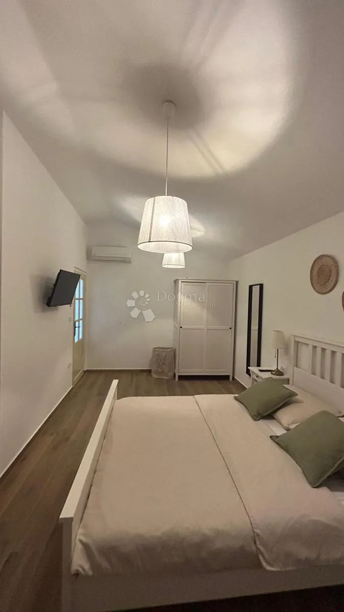 prilika! rustikalna villa - barban okolica - slika 21