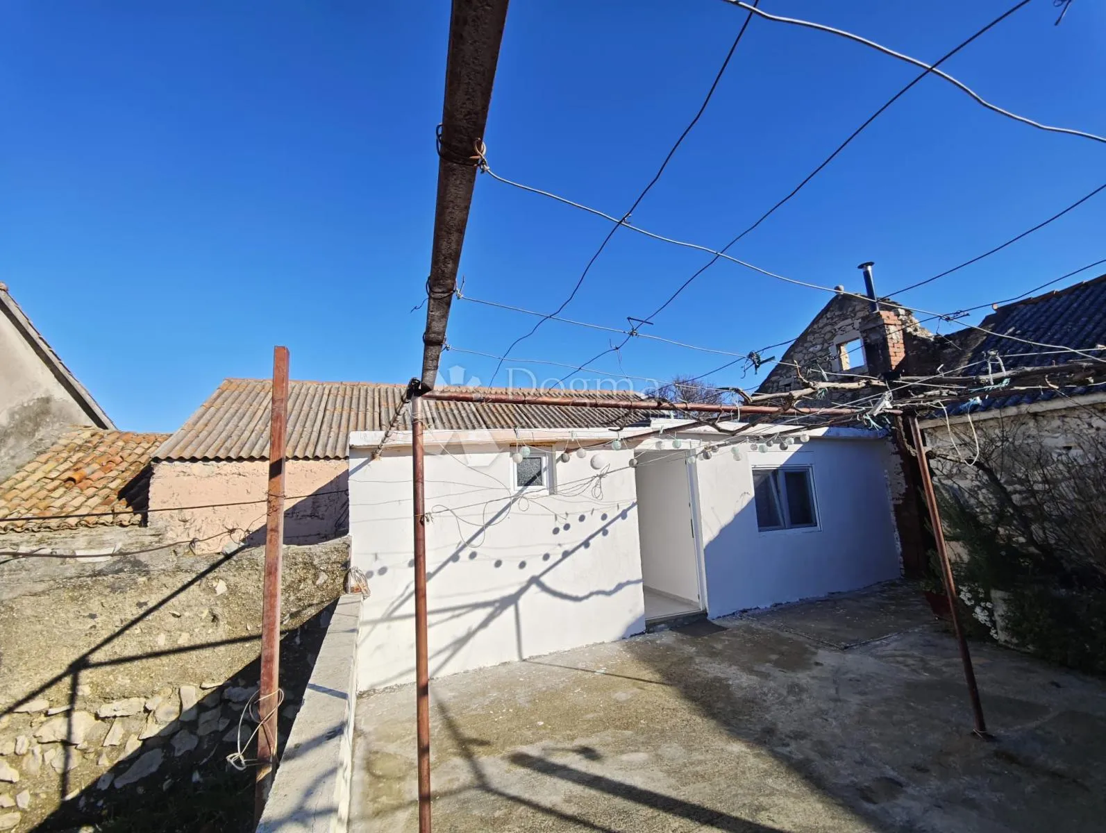 prodaje se kuća, ljubački stanovi - slika 11