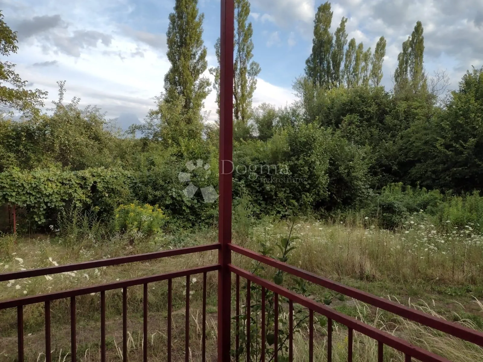 topusko, staro selo - puno građevinskog zemljišta - slika 11