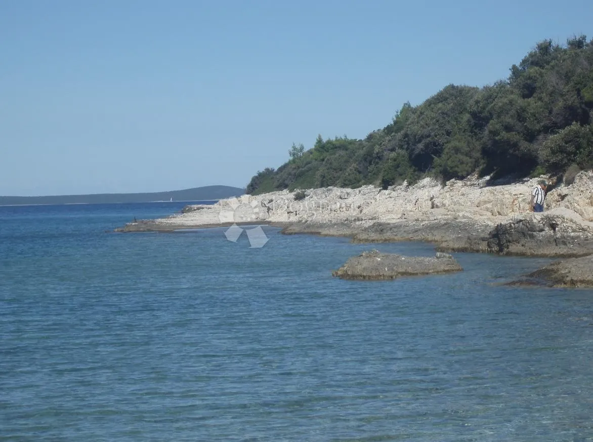 1. red do mora! veliki teren na malom lošinju - slika 8