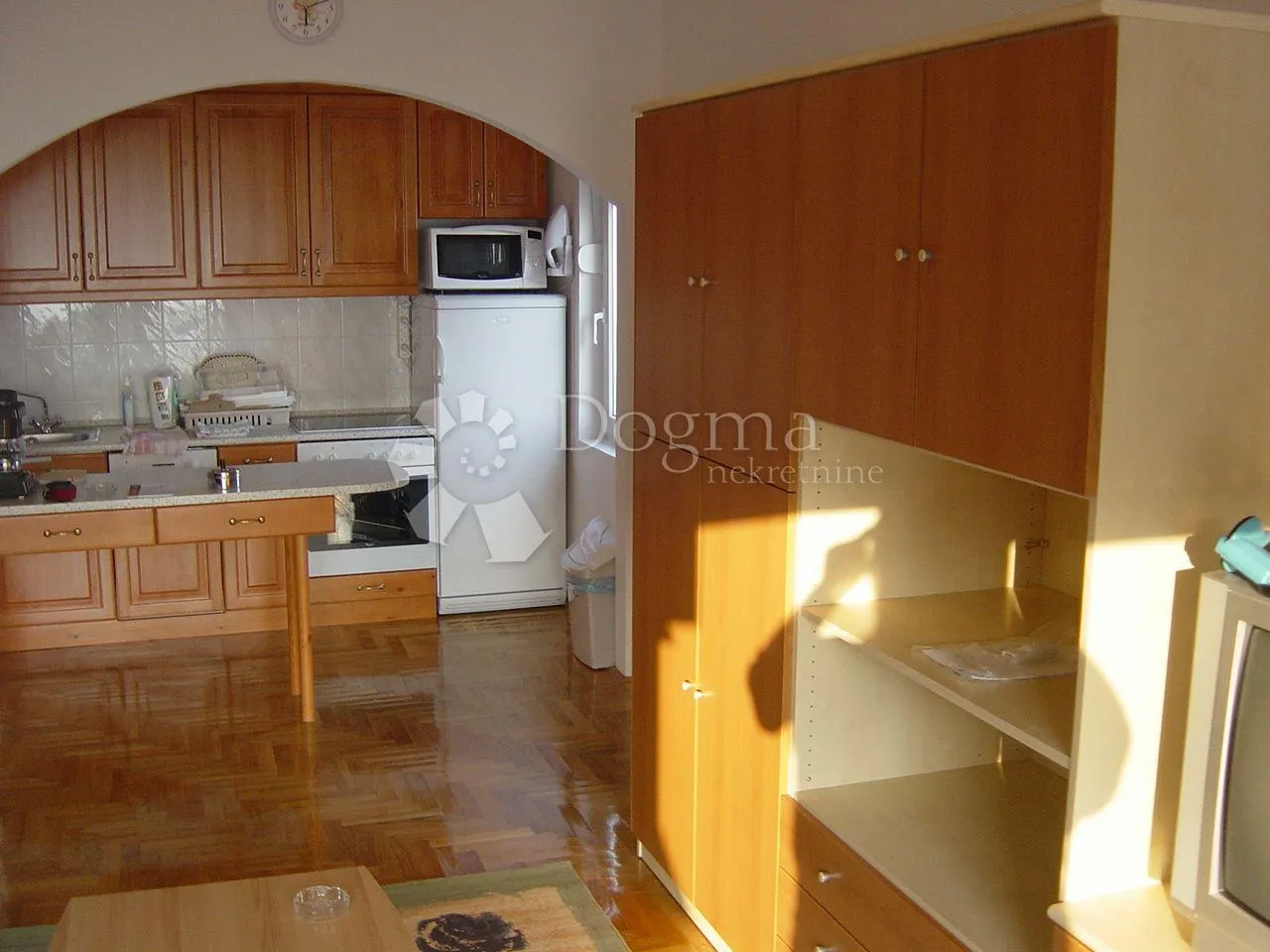 selce - apartman u centru, 60 metara od plaže - slika 2