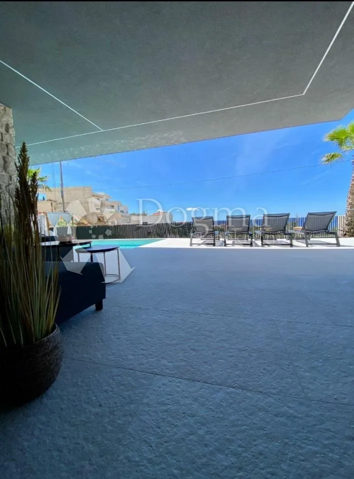 luksuzna vila sa bazenom, makarska - slika 8