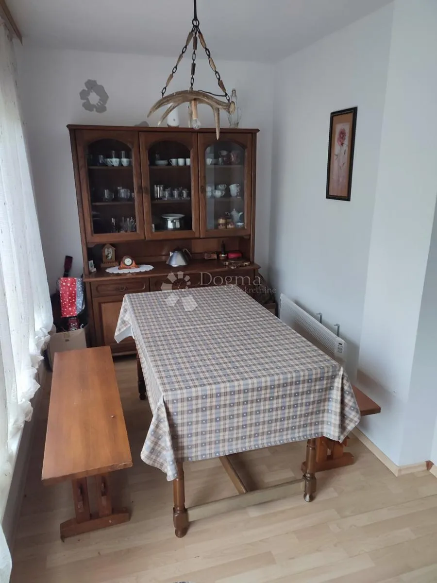 kuća s karakterom – vratno - slika 10