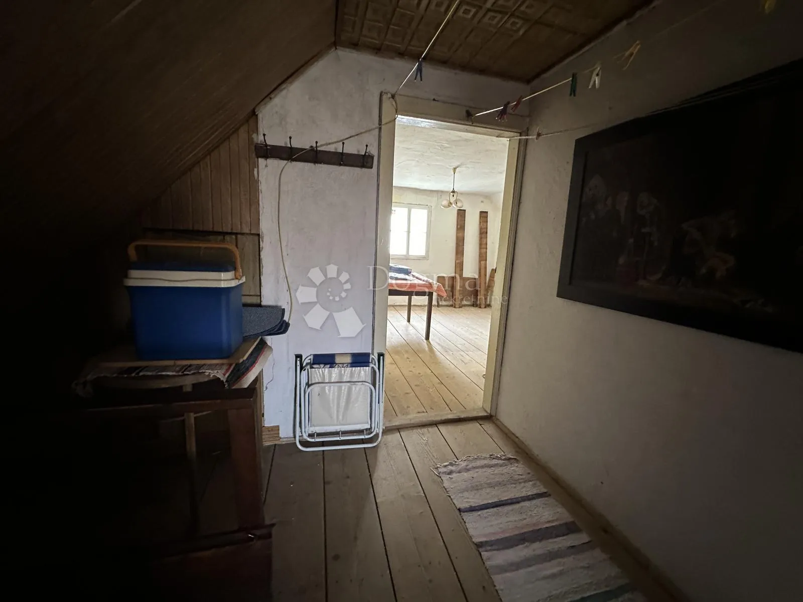 kuća s dva pomoćna objekta i vrtom, gospić centar - slika 14