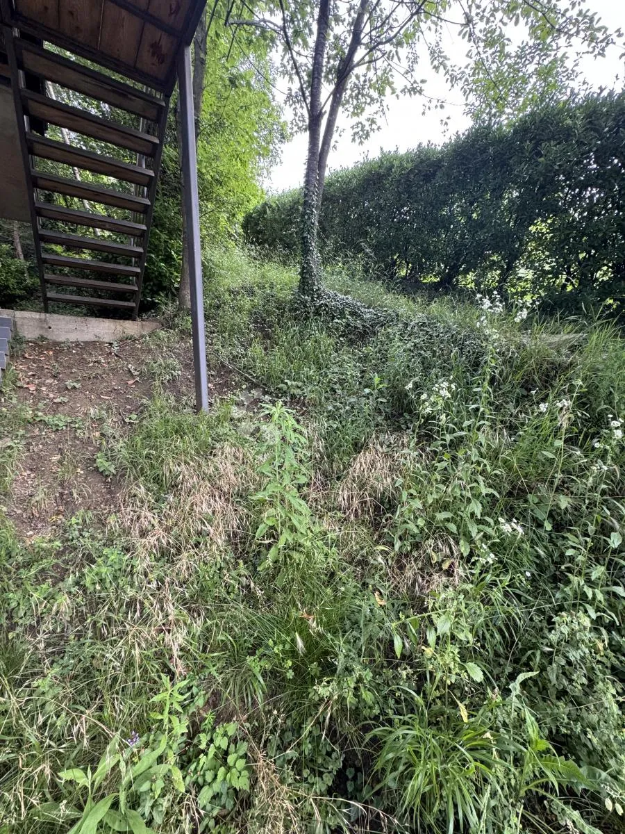 stan u kući za kompletnu renovaciju - slika 4