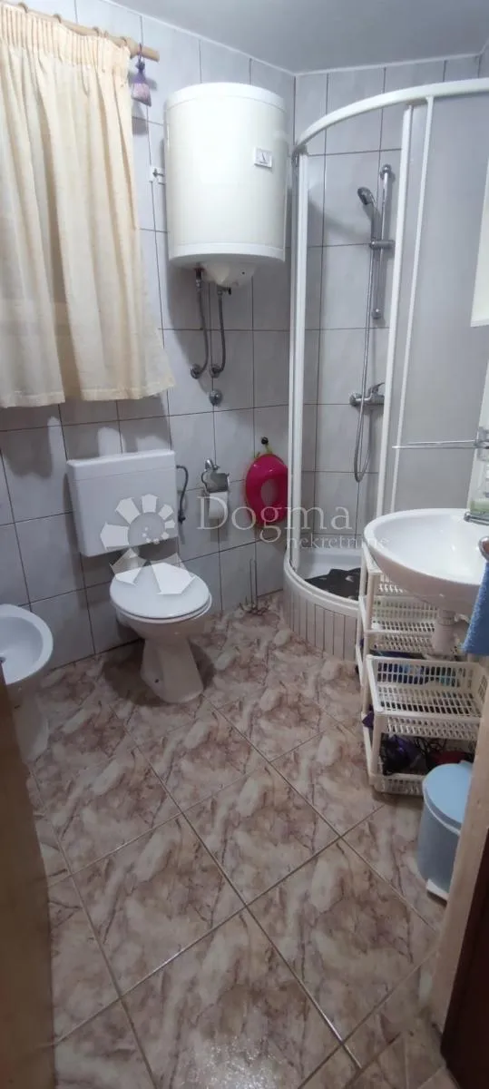 predivna kuća u blizini mora - slika 17