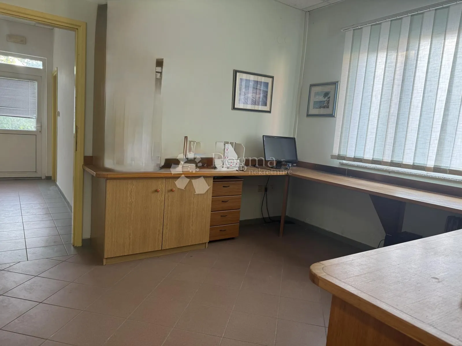 poslovni prostor/ 120 m2/ parking - kastav - slika 3