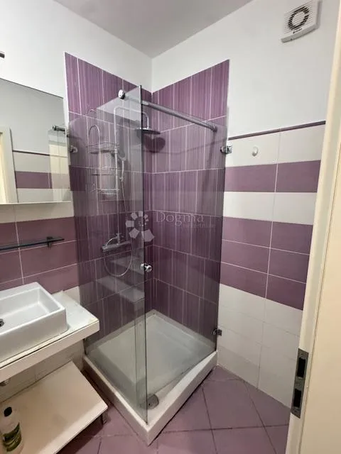 apartman na prestižnoj lokaciji, s panoramskim pogledom - slika 12