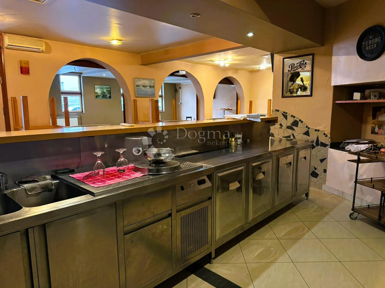 dugoročni najam poslovnog prostora - restoran, kafić ili sala za svečane događaje - slika 8