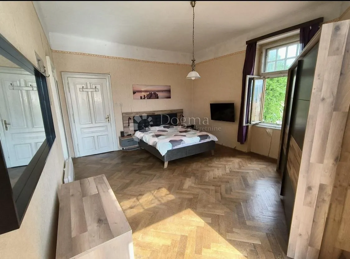 centar opatije, trosoban stan za adaptaciju - slika 3