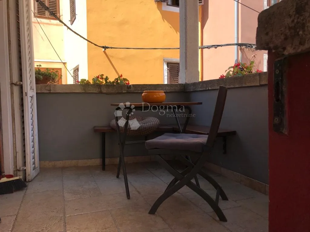 kuća sa brodom čeka svog kapetana - slika 20