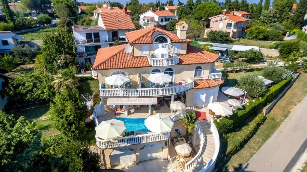 vila premantura - slika 3