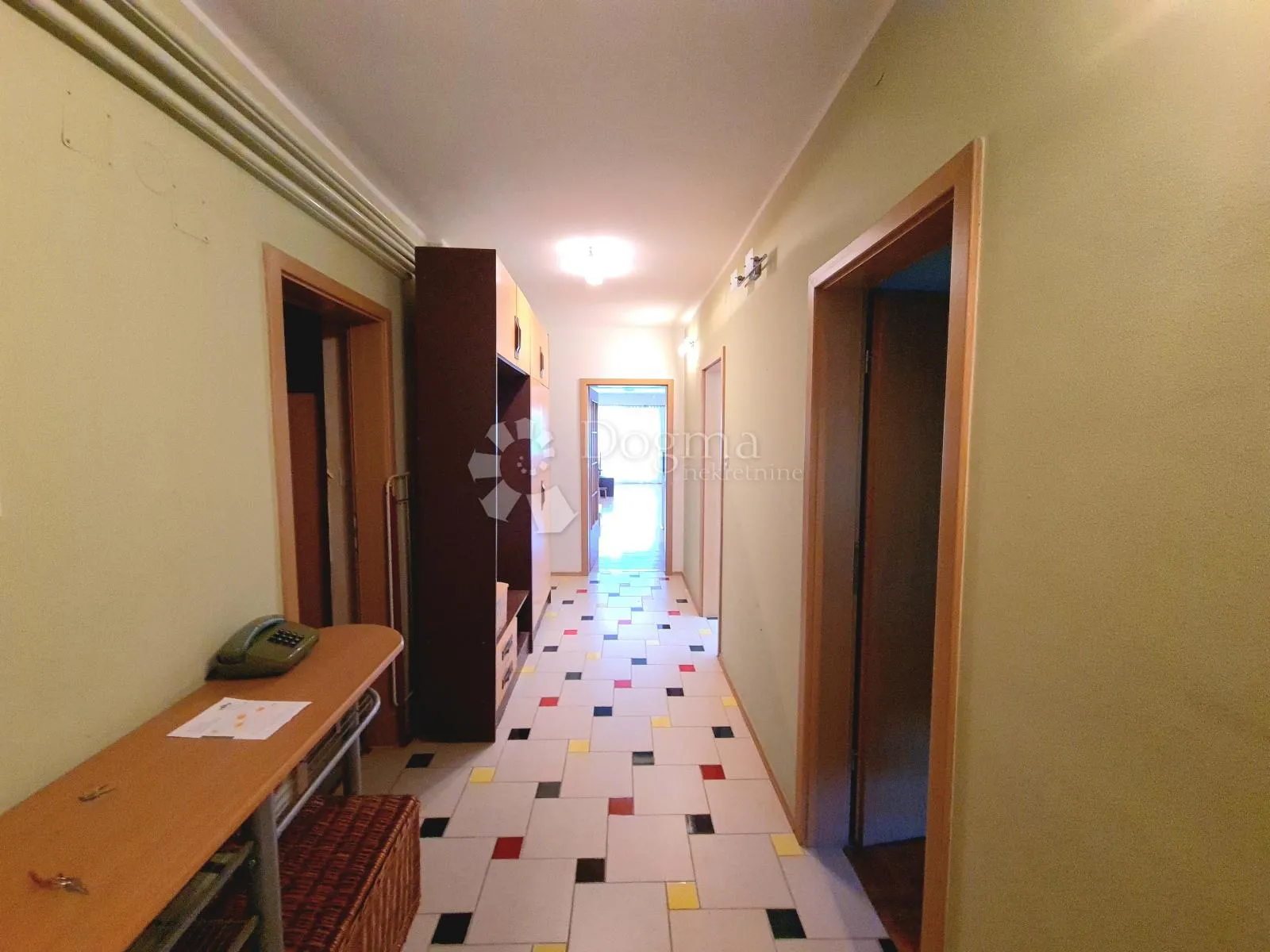 komforna kuća s 3 stana, 373m2 - kraljevečki novaki, sesvete - slika 11